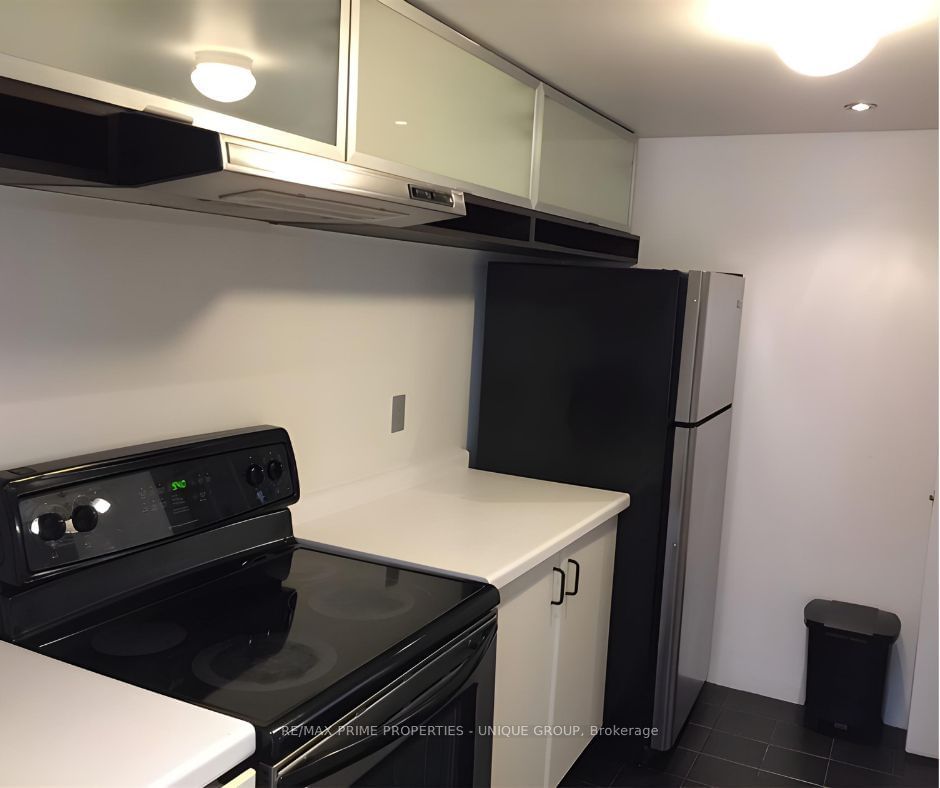 44 Gerrard St W, unit 1701 for rent - image #6