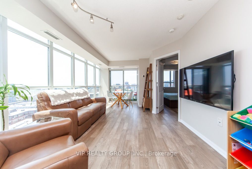 125 Western Battery Rd, unit 1510 for sale - image #5