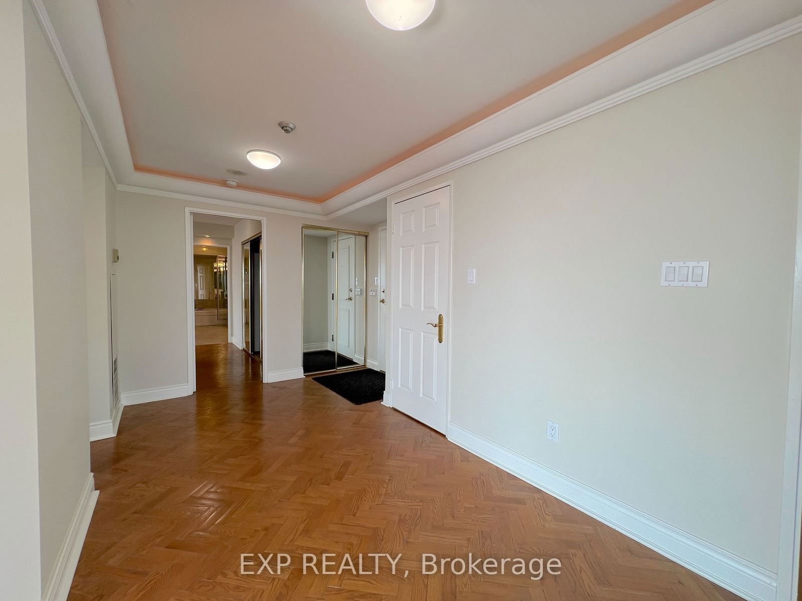 10 Torresdale Ave, unit 1704 for rent - image #2