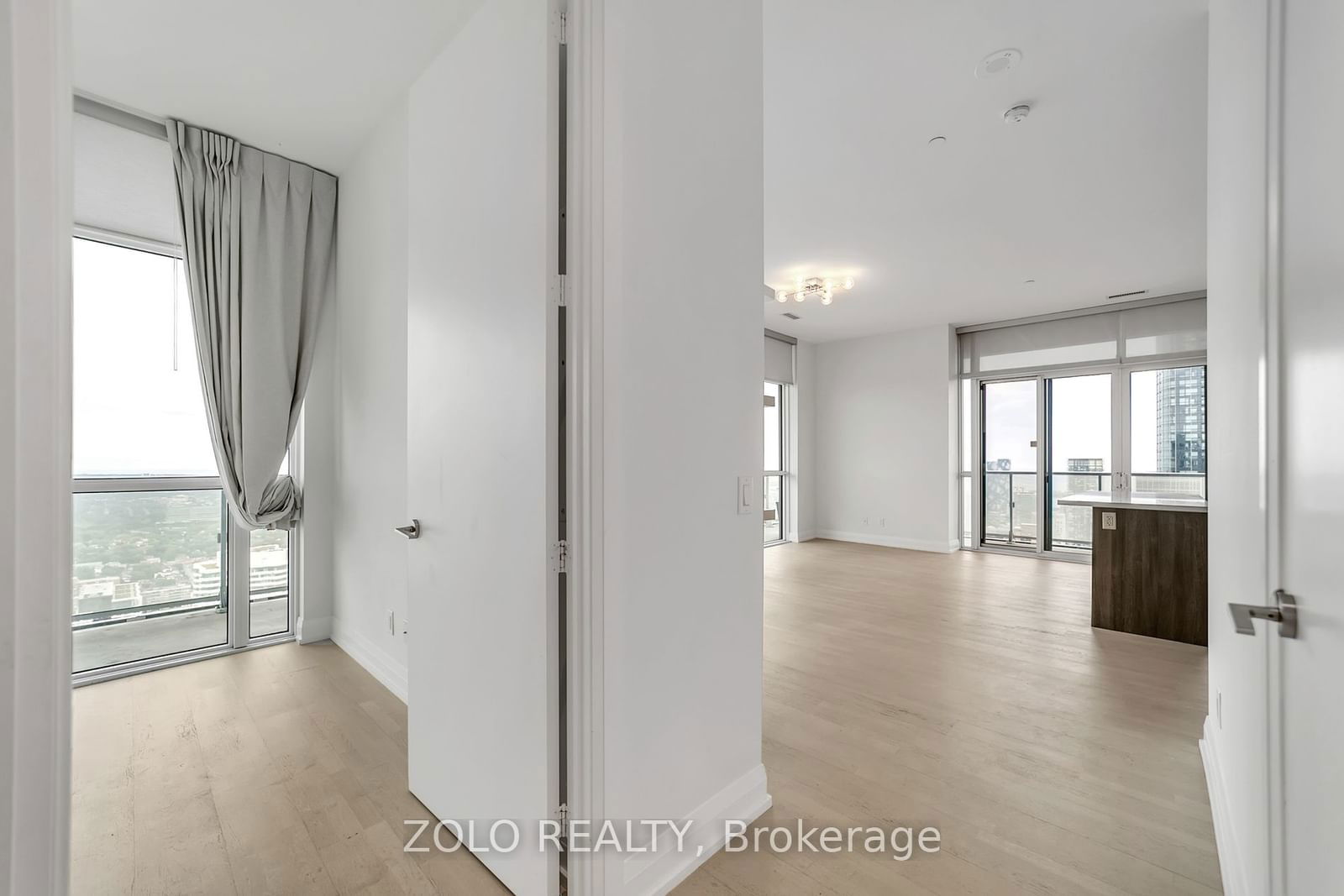 7 Grenville St, unit 6310 for sale - image #22