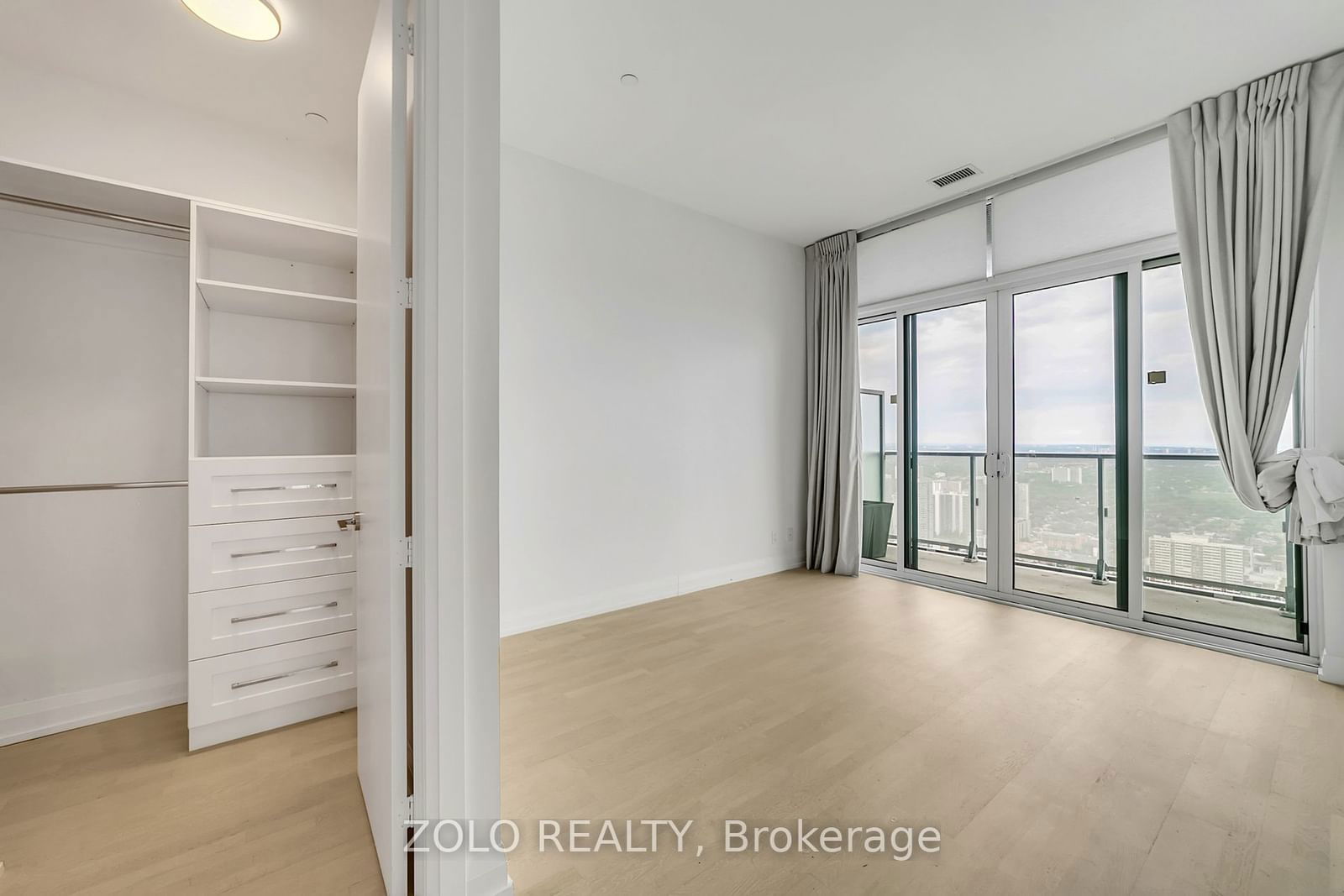 7 Grenville St, unit 6310 for sale - image #26