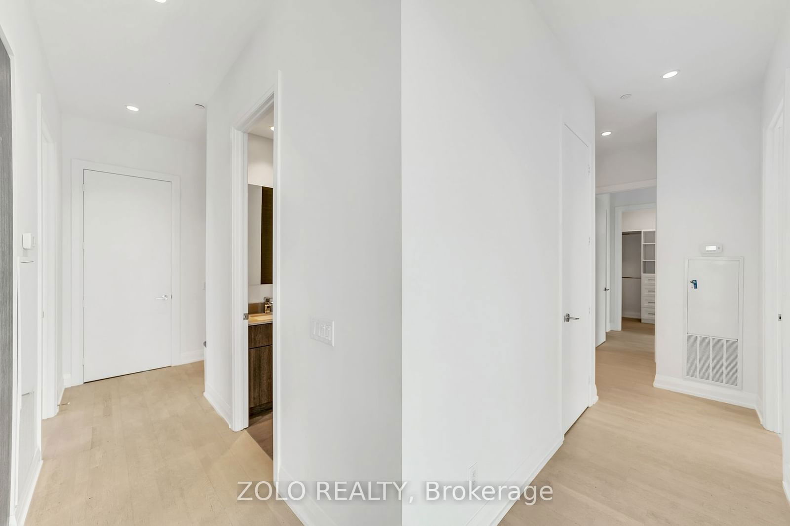 7 Grenville St, unit 6310 for sale - image #8