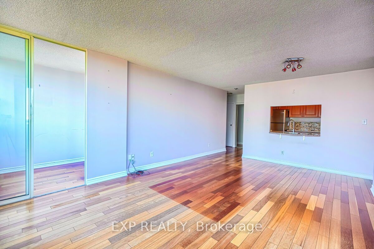 5765 Yonge St, unit Ph601 for sale - image #40