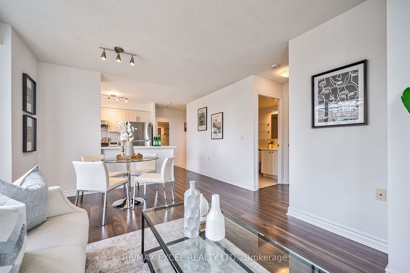 26 Olive Ave, unit 1802 for sale - image #12