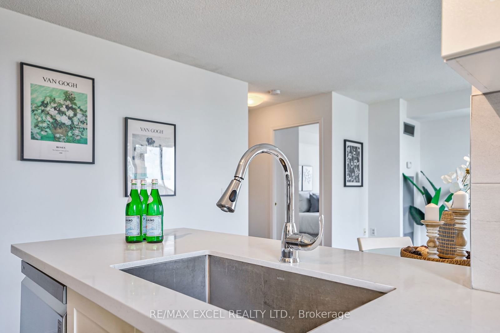 26 Olive Ave, unit 1802 for sale - image #6