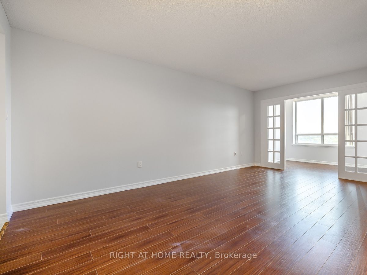 88 Grandview Way, unit 1112 for sale - image #6