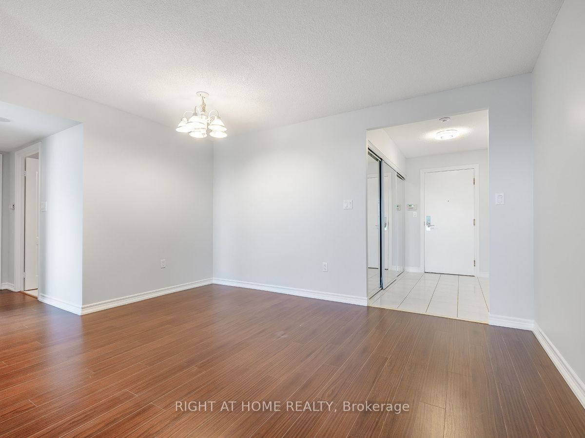 88 Grandview Way, unit 1112 for sale - image #8