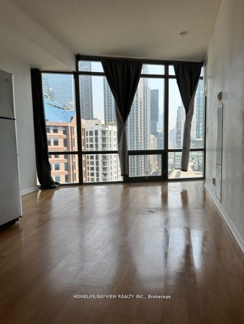 832 BAY St, unit 1209 for rent