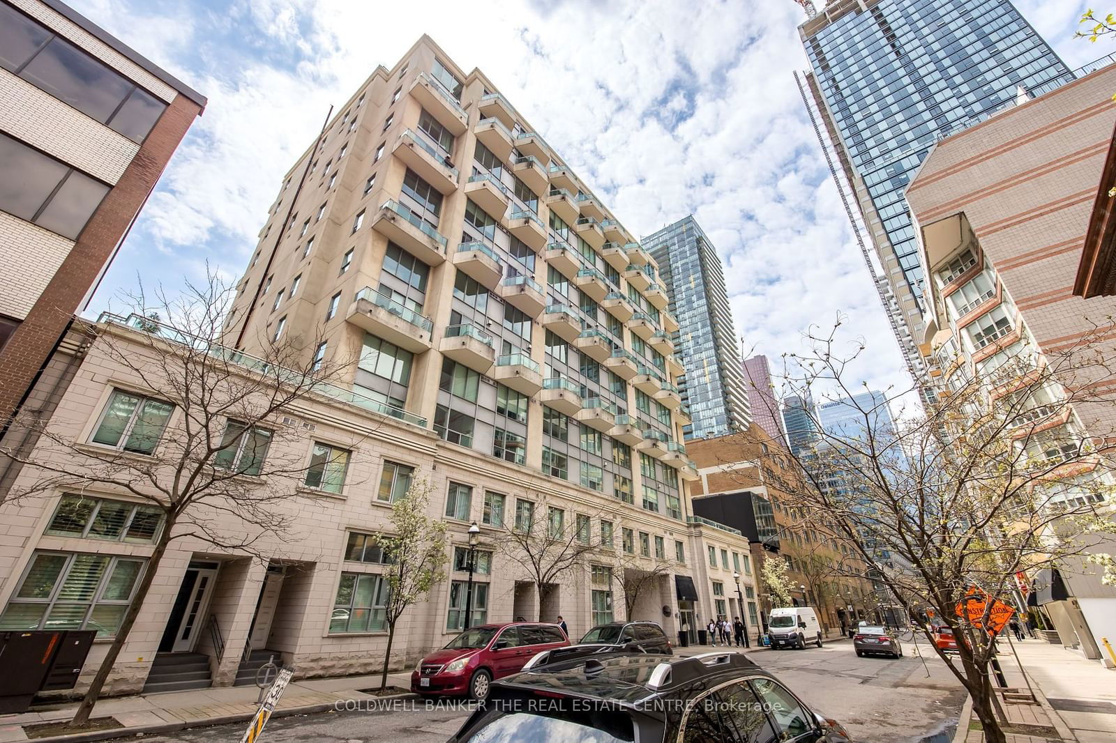 77 Lombard St, unit 712 for sale - image #30