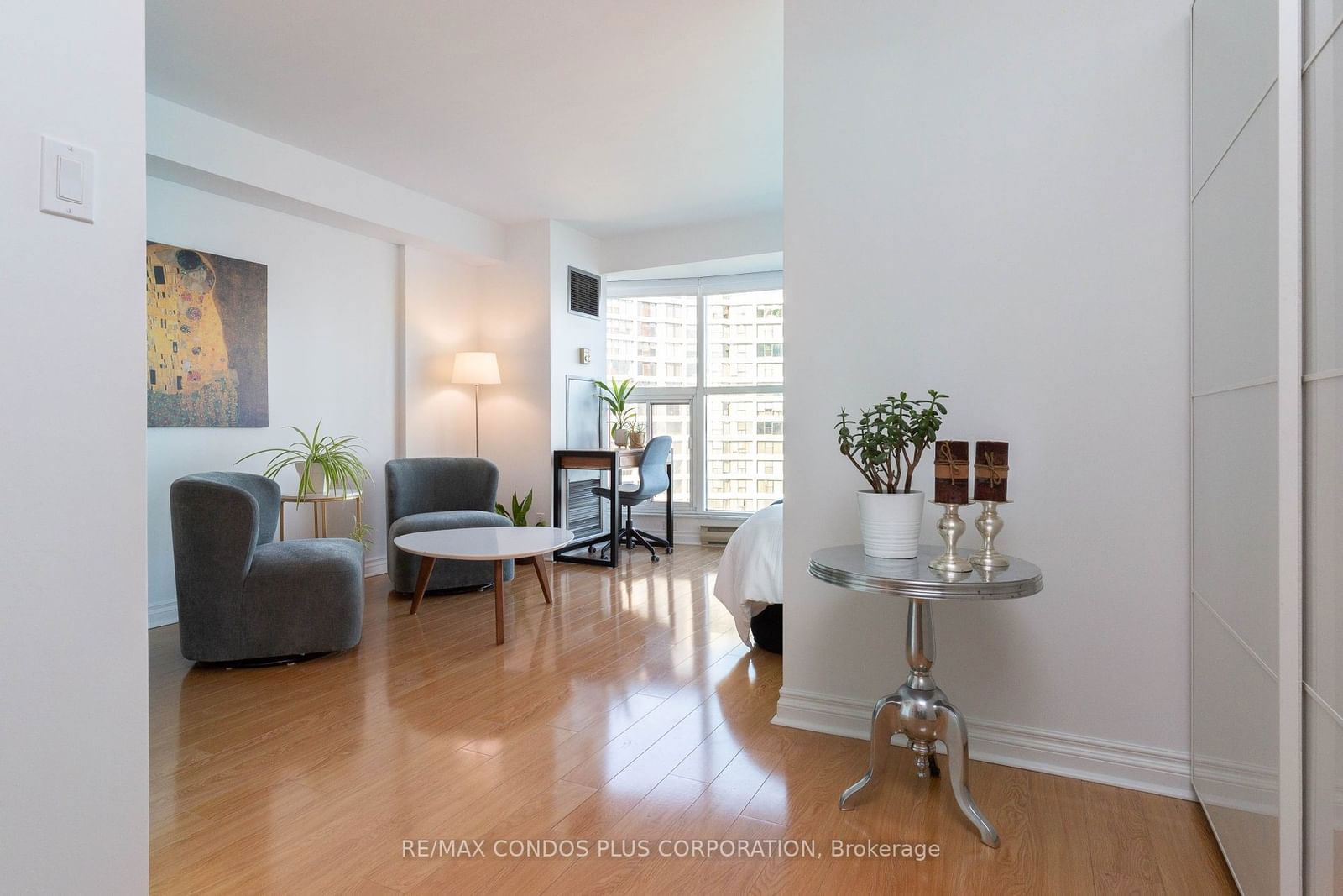 99 Harbour Sq, unit 3105 for sale - image #10