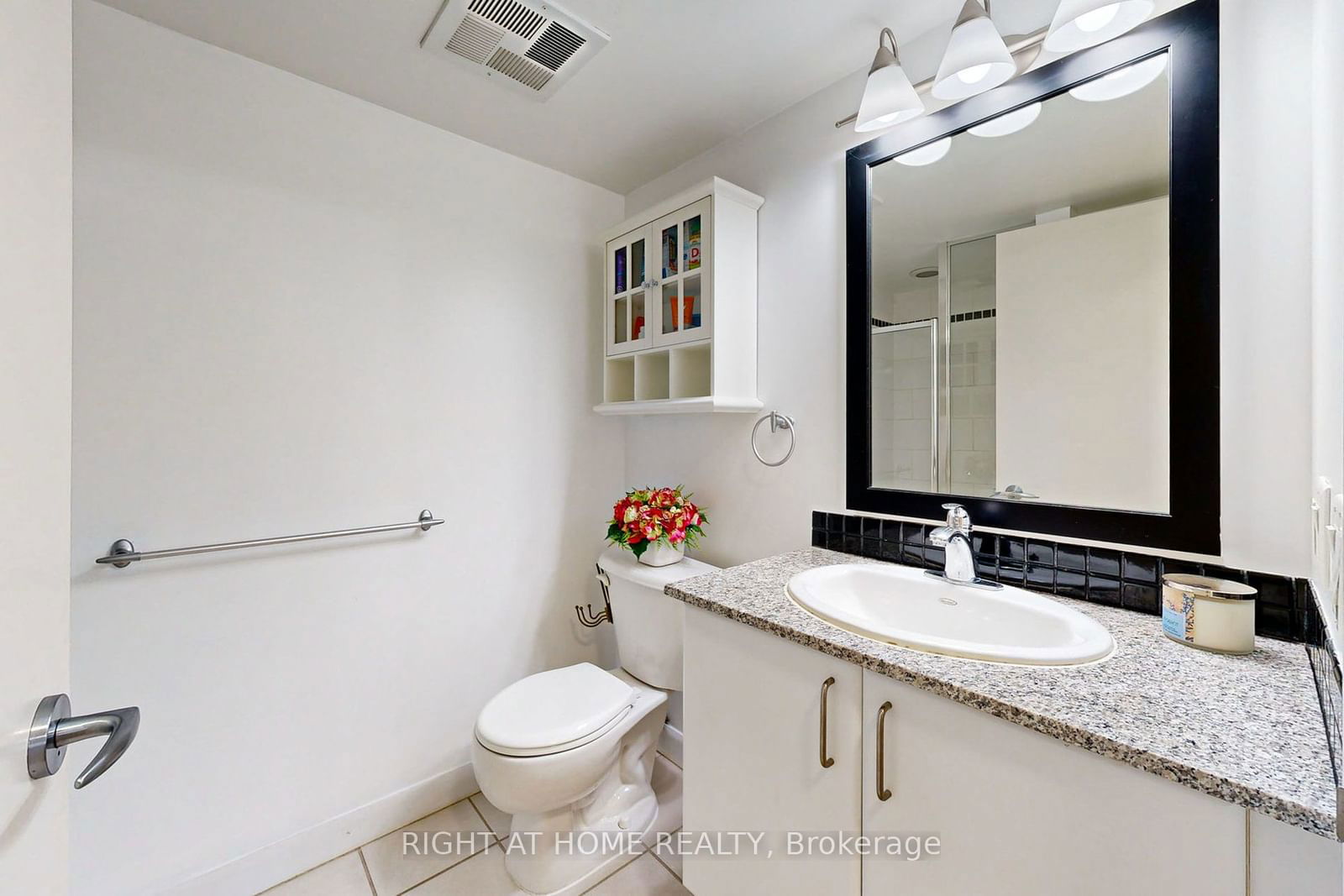 33 Sheppard Ave E, unit 1503 for sale - image #24