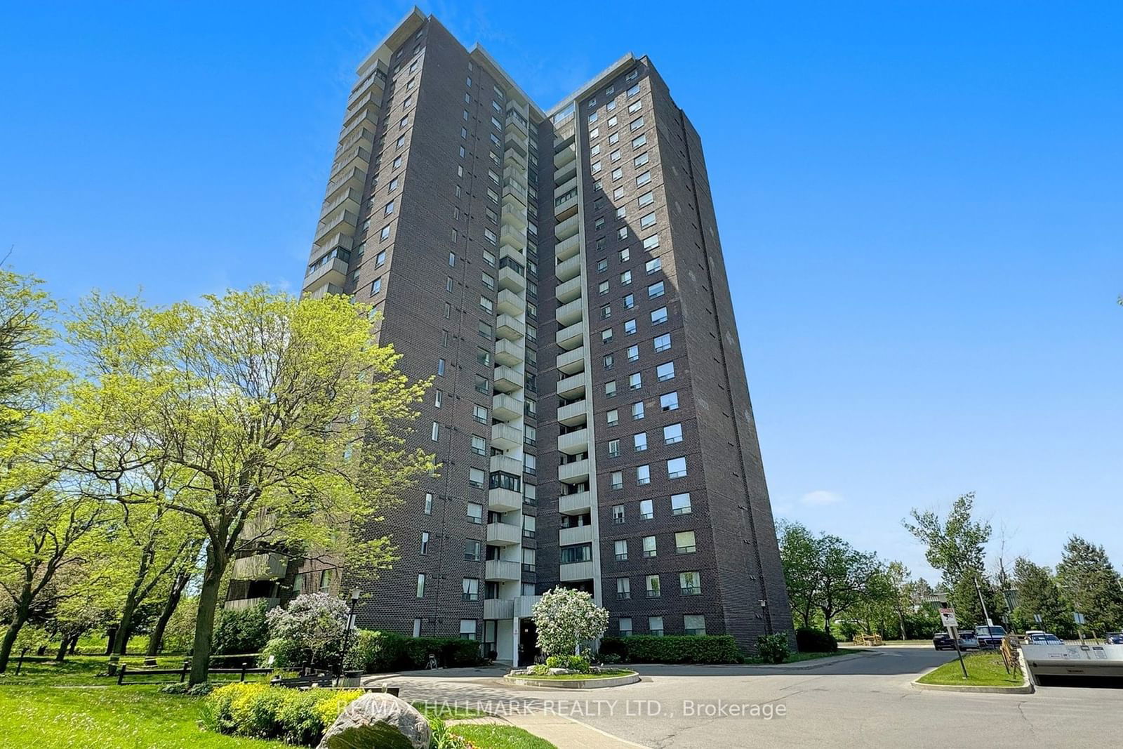 10 Muirhead Rd, unit 505 for sale - image #1