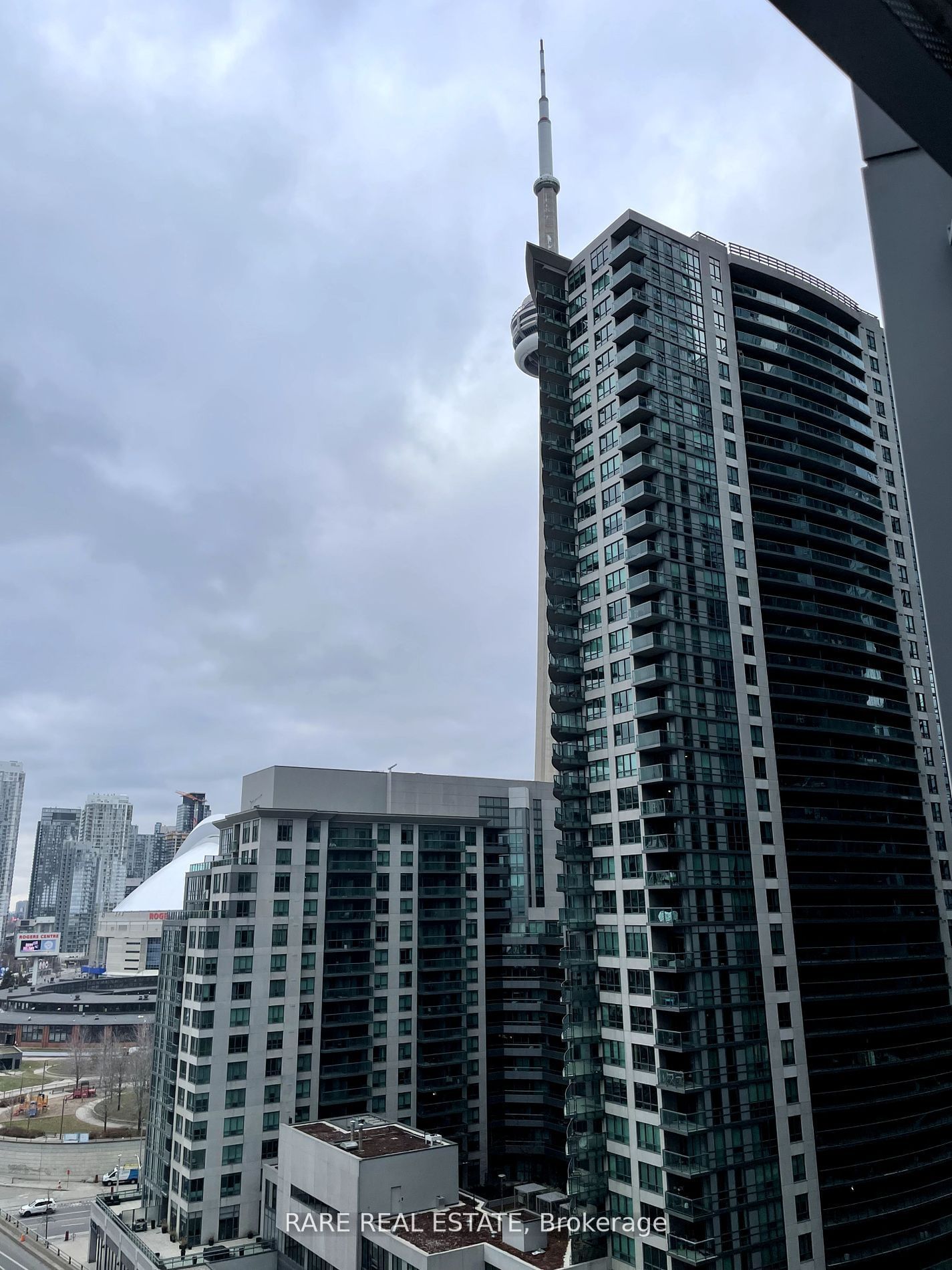 10 York St, unit 1311 for sale