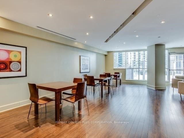 218 Queens Quay W, unit 1906 for rent - image #24