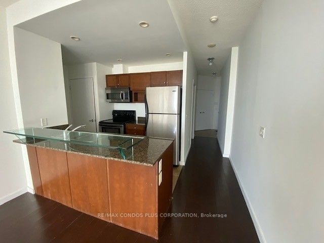 218 Queens Quay W, unit 1906 for rent - image #6