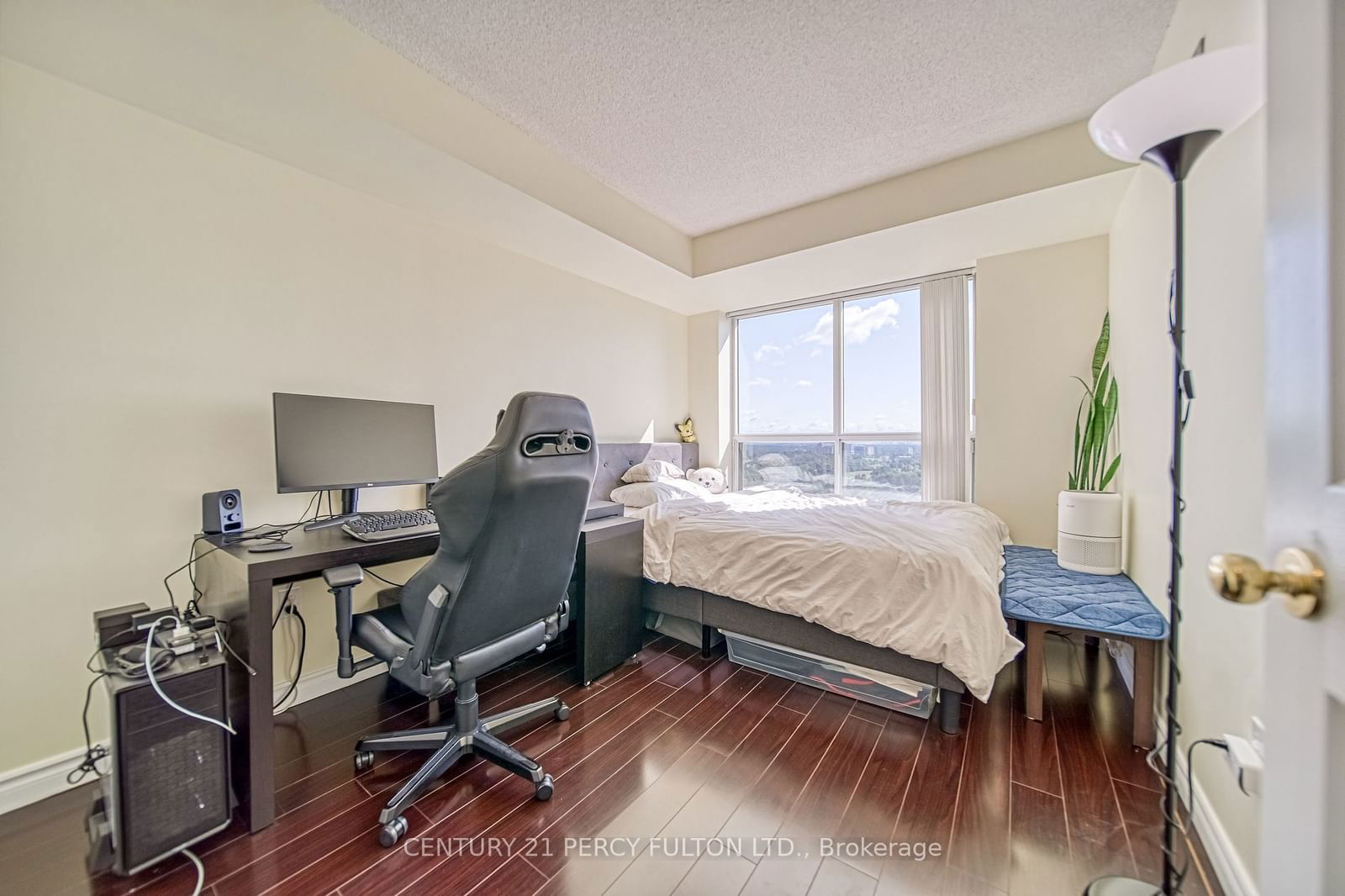 1 Pemberton Ave, unit 2006 for sale - image #19