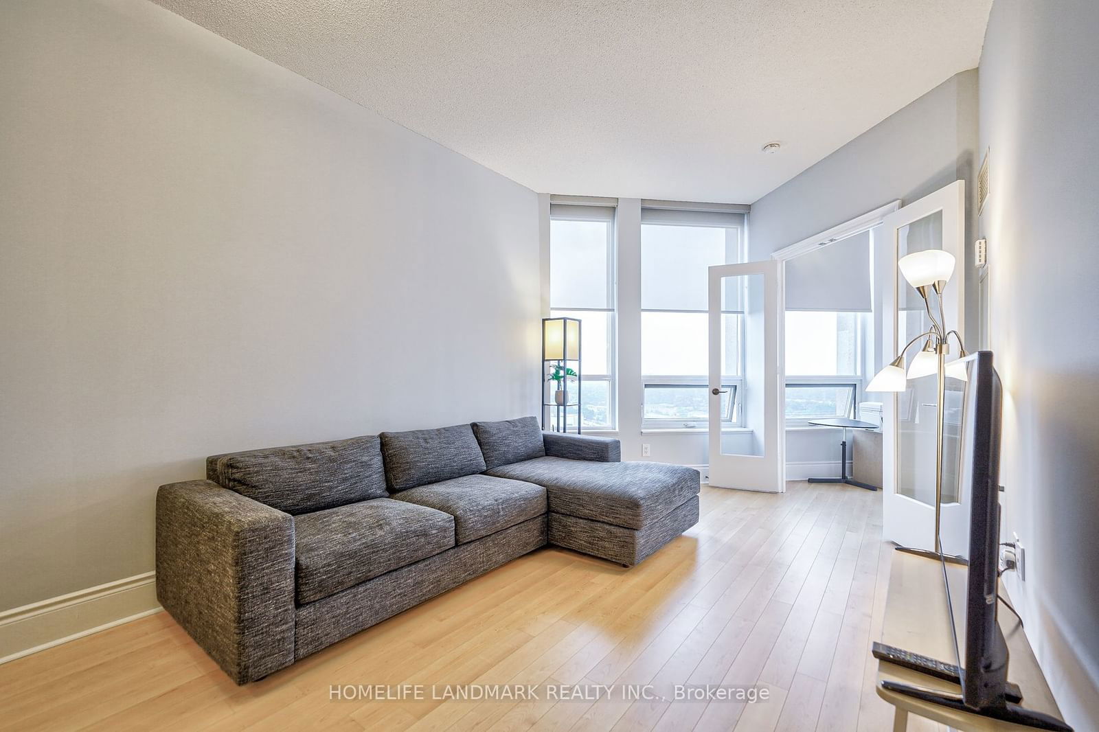 500 Doris Ave, unit 2630 for sale - image #17