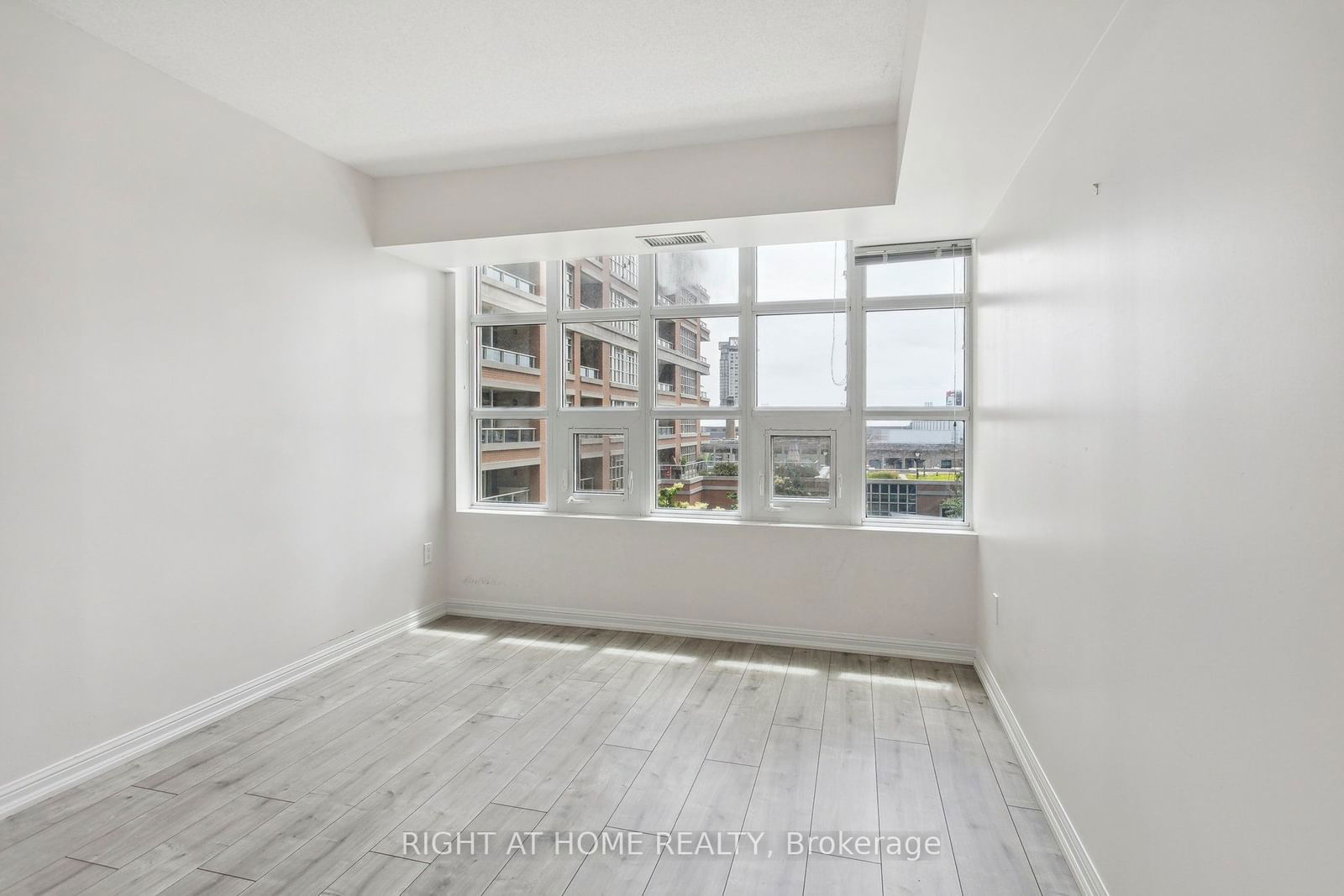 85 East Liberty St, unit 525 for sale