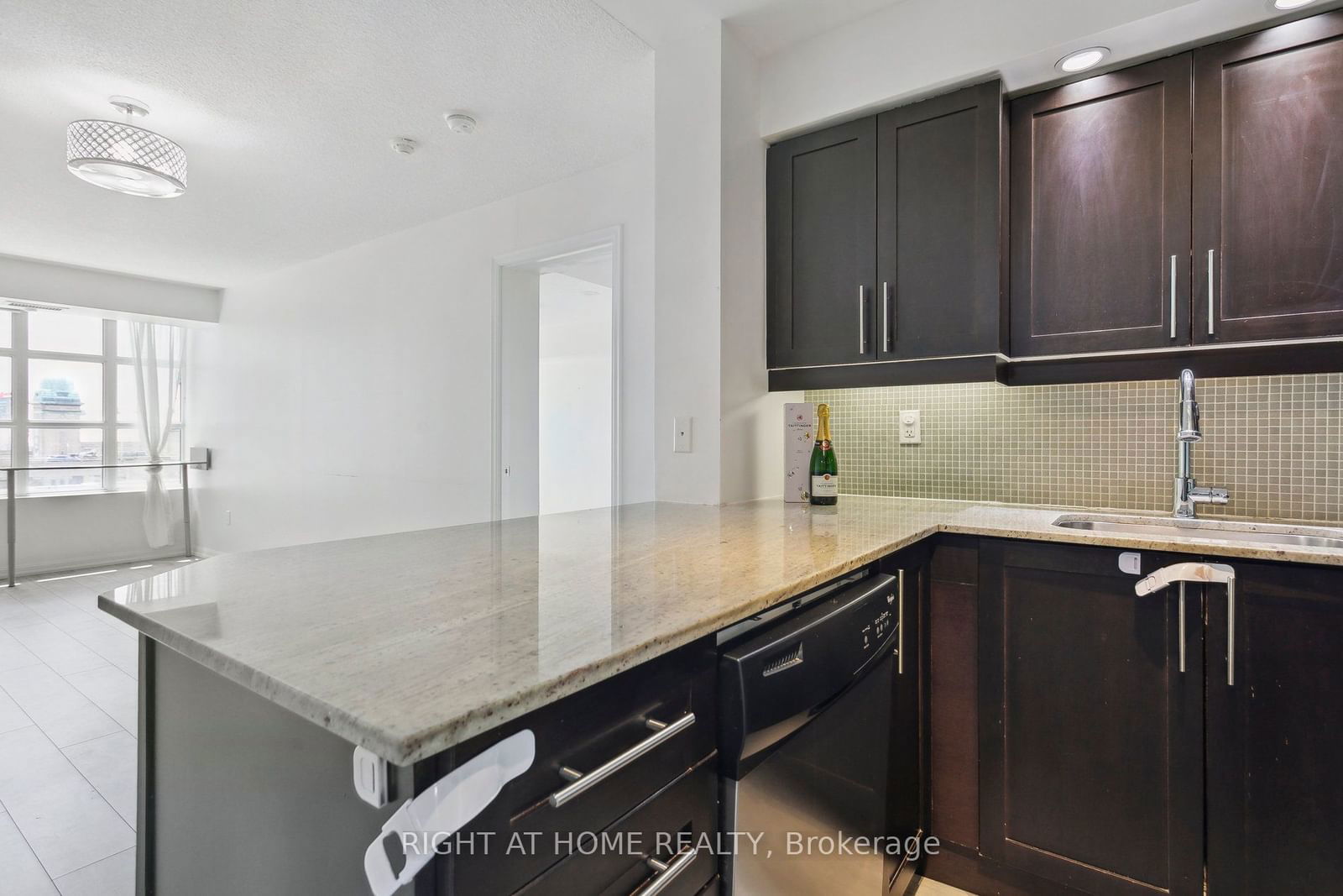 85 East Liberty St, unit 525 for sale