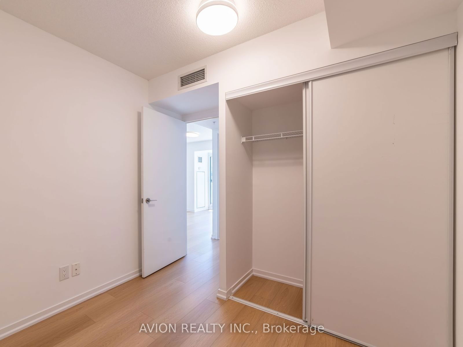 68 Abell St, unit 2011 for sale - image #12