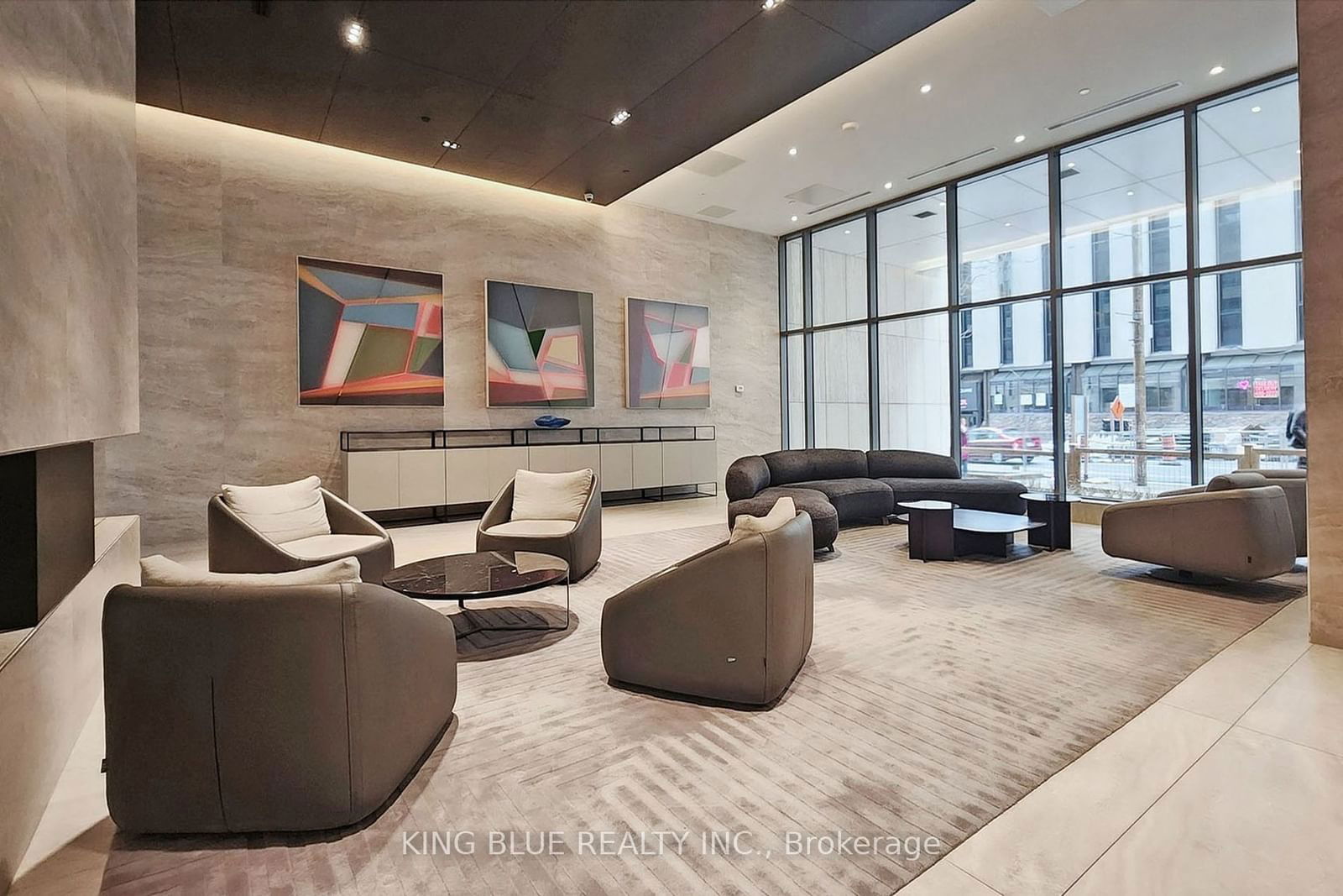 2221 Yonge St, unit 2908 for sale - image #3