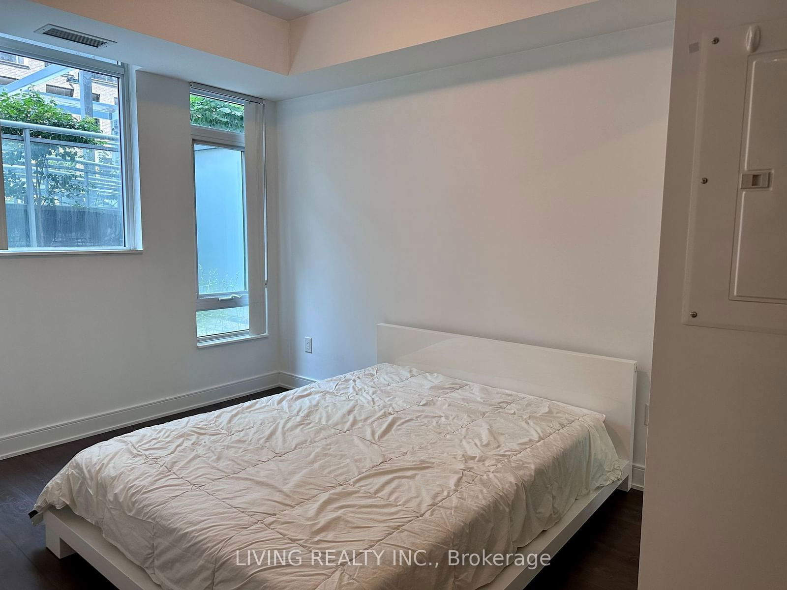 525 Adelaide St W, unit 232 for rent - image #5