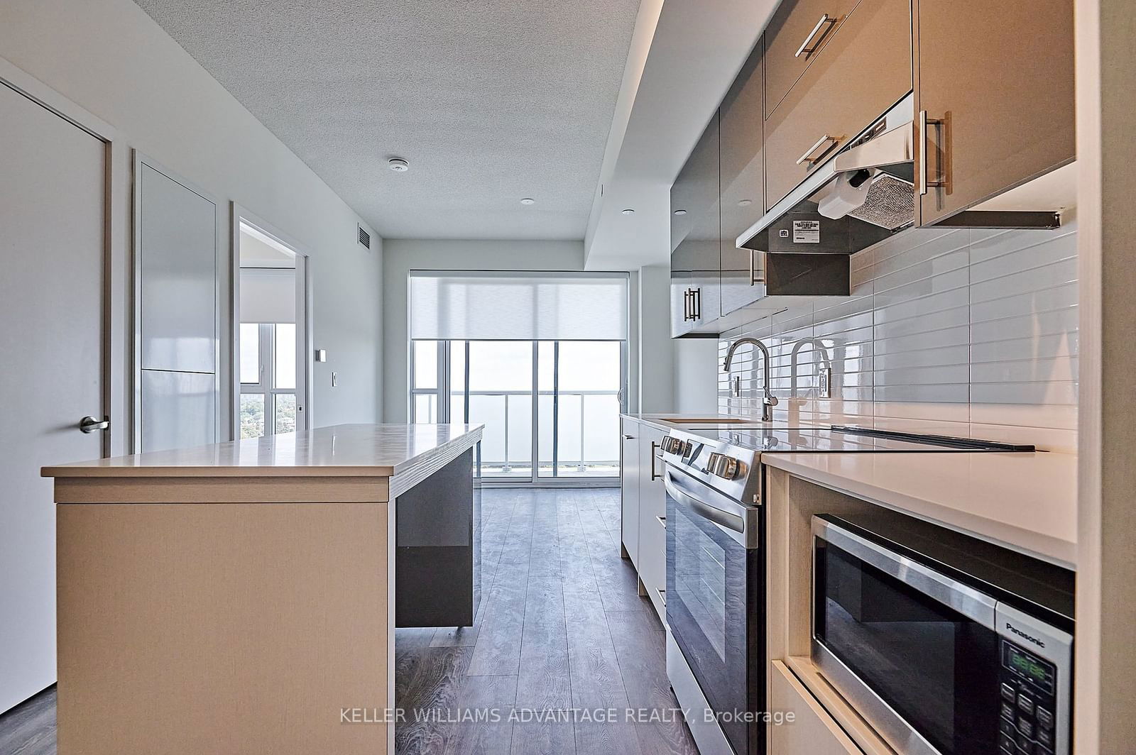 188 Fairview Mall Dr, unit 1610 for rent - image #7