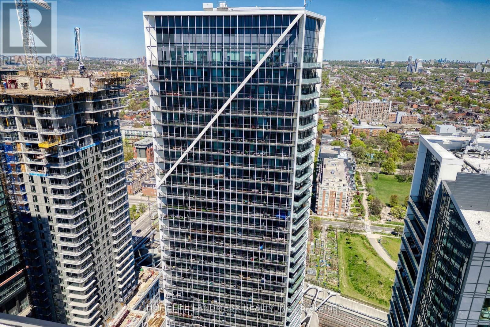 50 Ordnance St, unit 2209 for sale