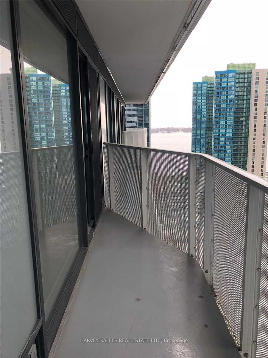 100 Harbour St, unit 2411 for rent - image #7