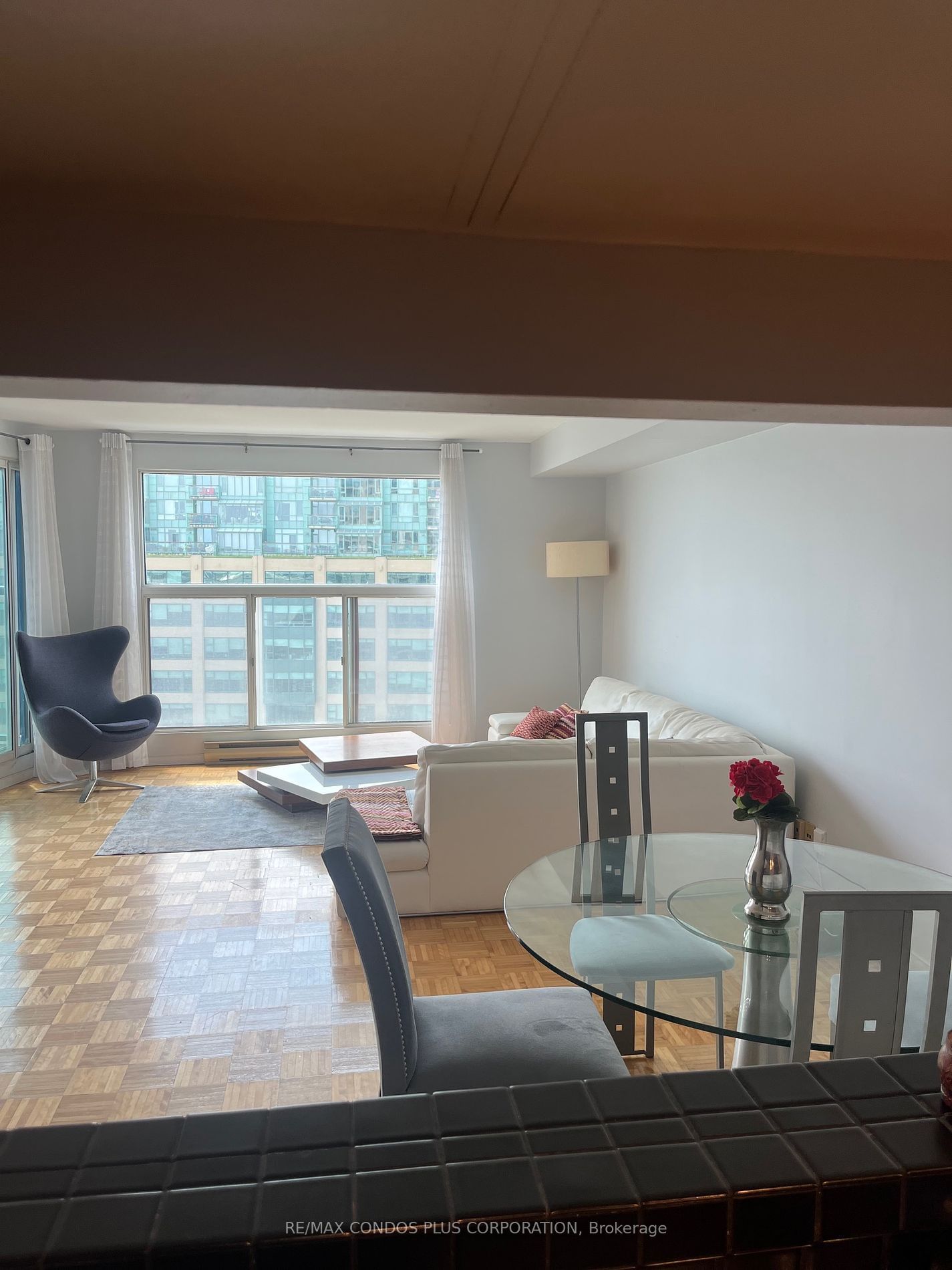 99 Harbour Sq, unit 1211 for sale - image #5