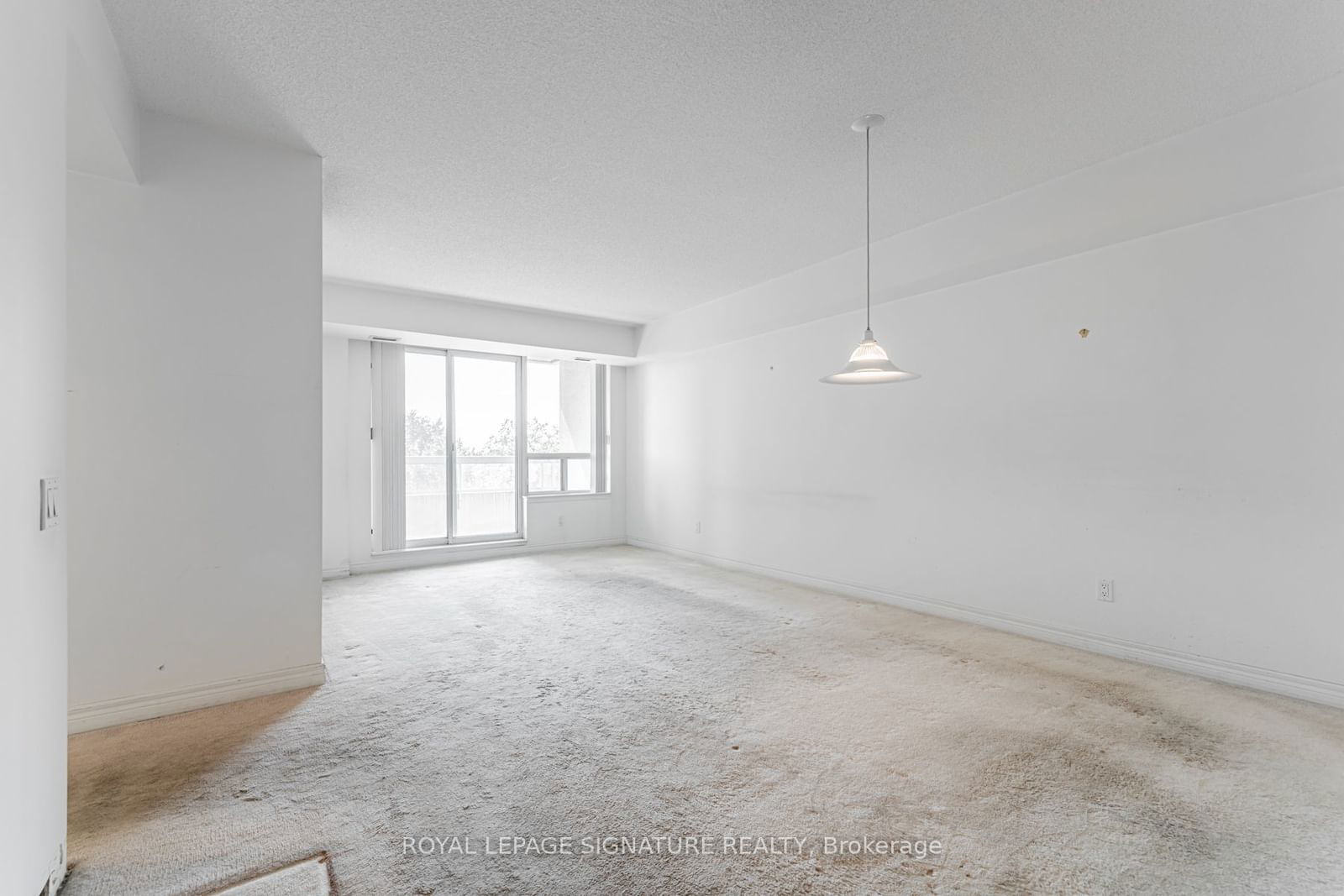 2 Covington Rd, unit 605 for sale - image #5