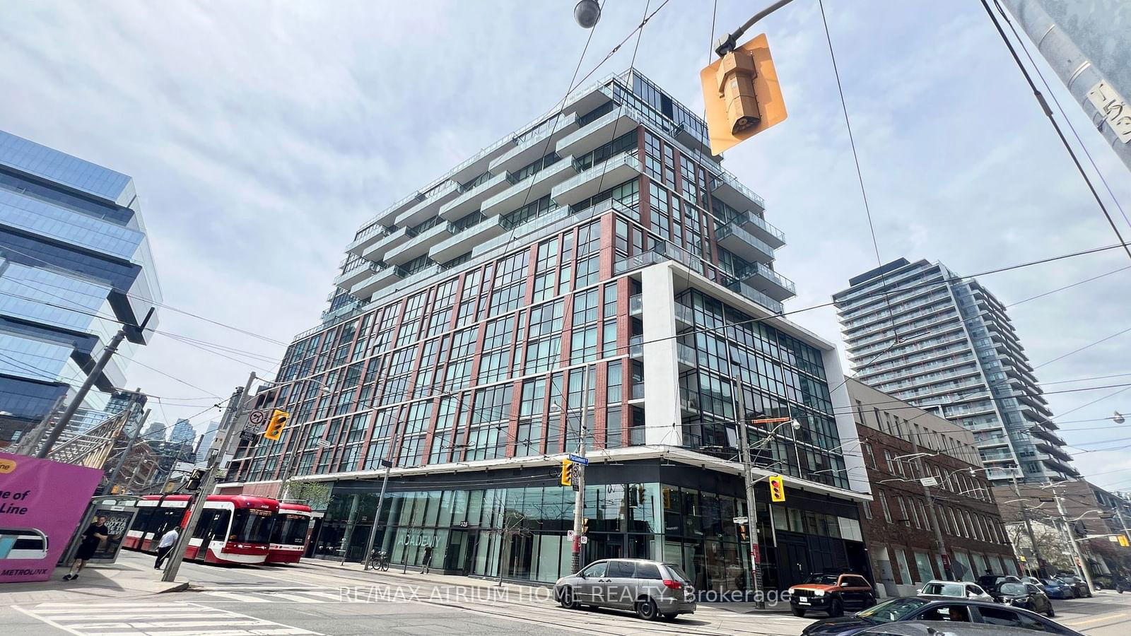 318 King St E, unit 508 for sale - image #2