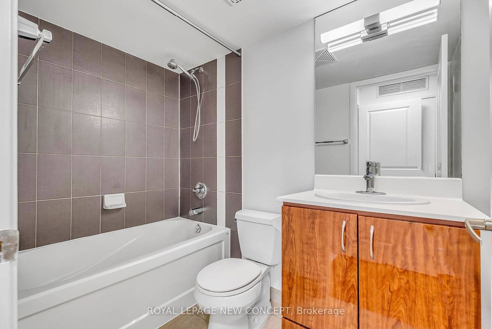 5791 Yonge St, unit 2205 for sale - image #16