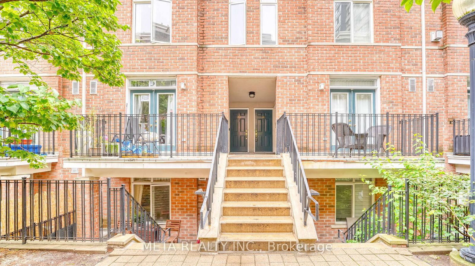 415 Jarvis St, unit 397 for rent