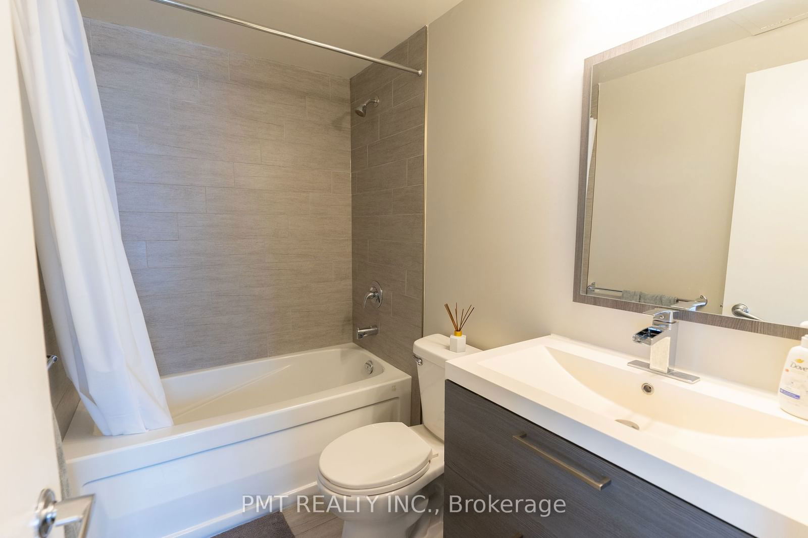 10 Navy Wharf Crt, unit 2809 for rent - image #13