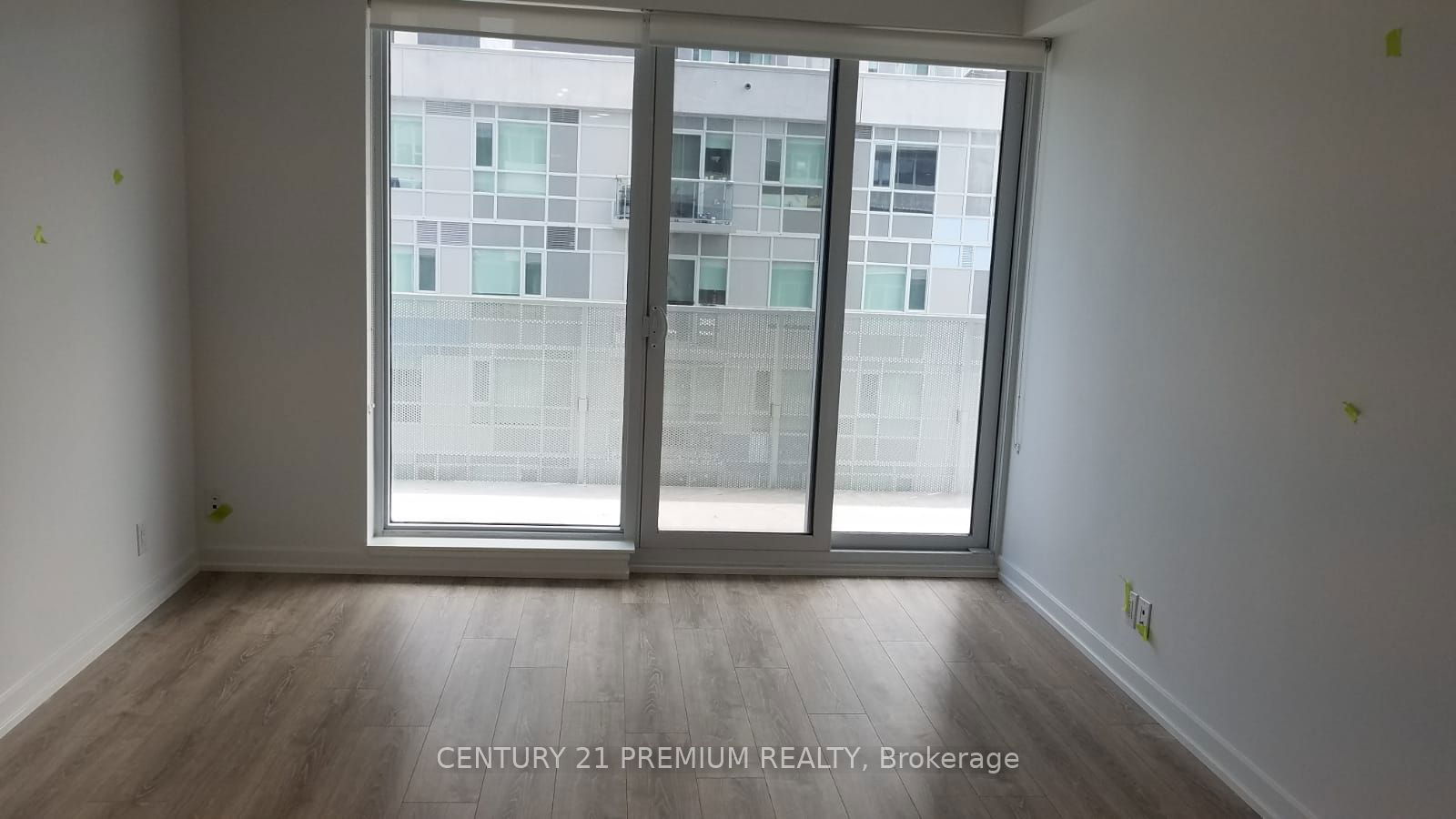 20 Tubman Ave, unit 806 for rent - image #8