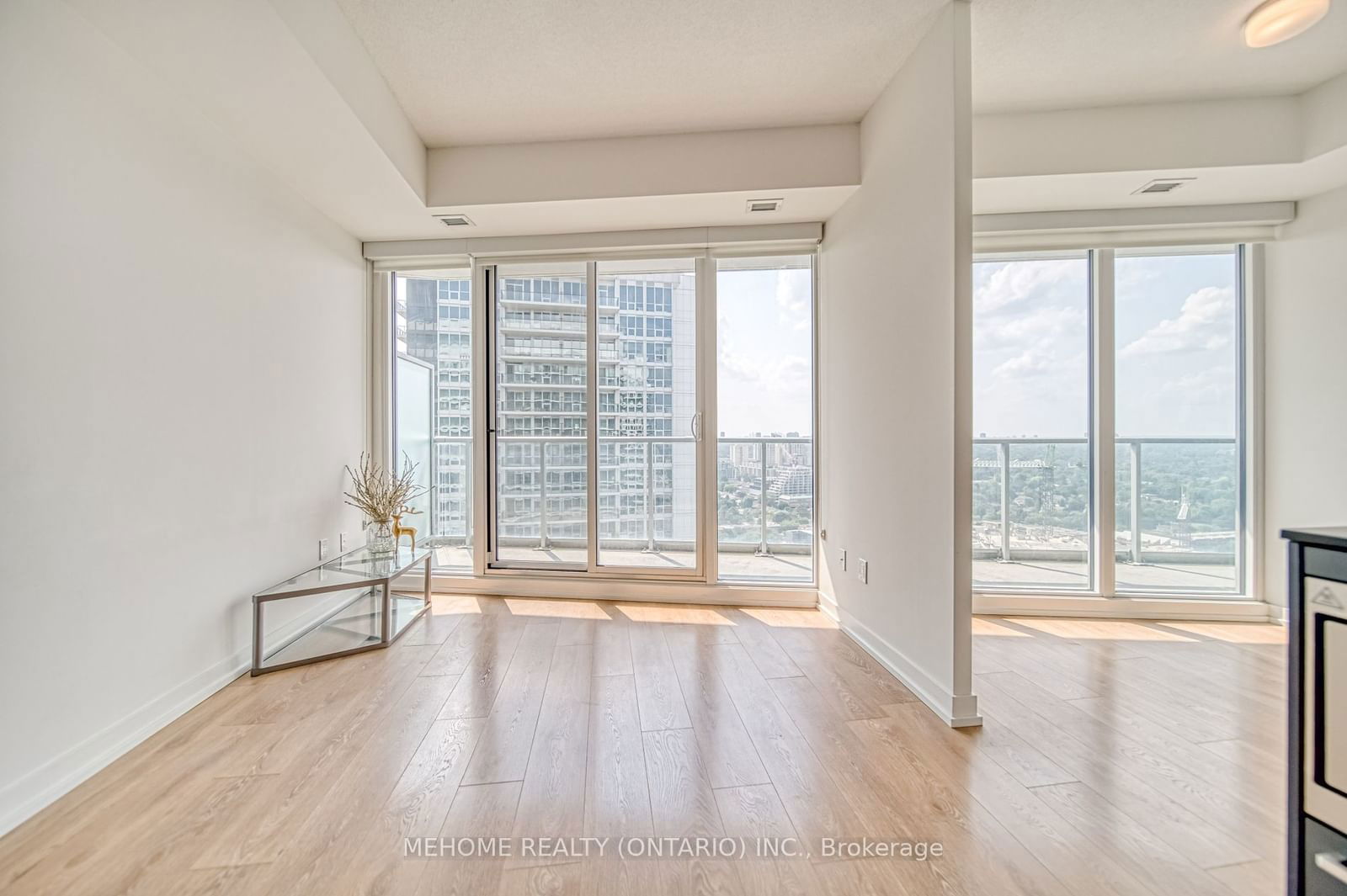 115 Mcmahon Dr, unit 3502 for sale - image #10