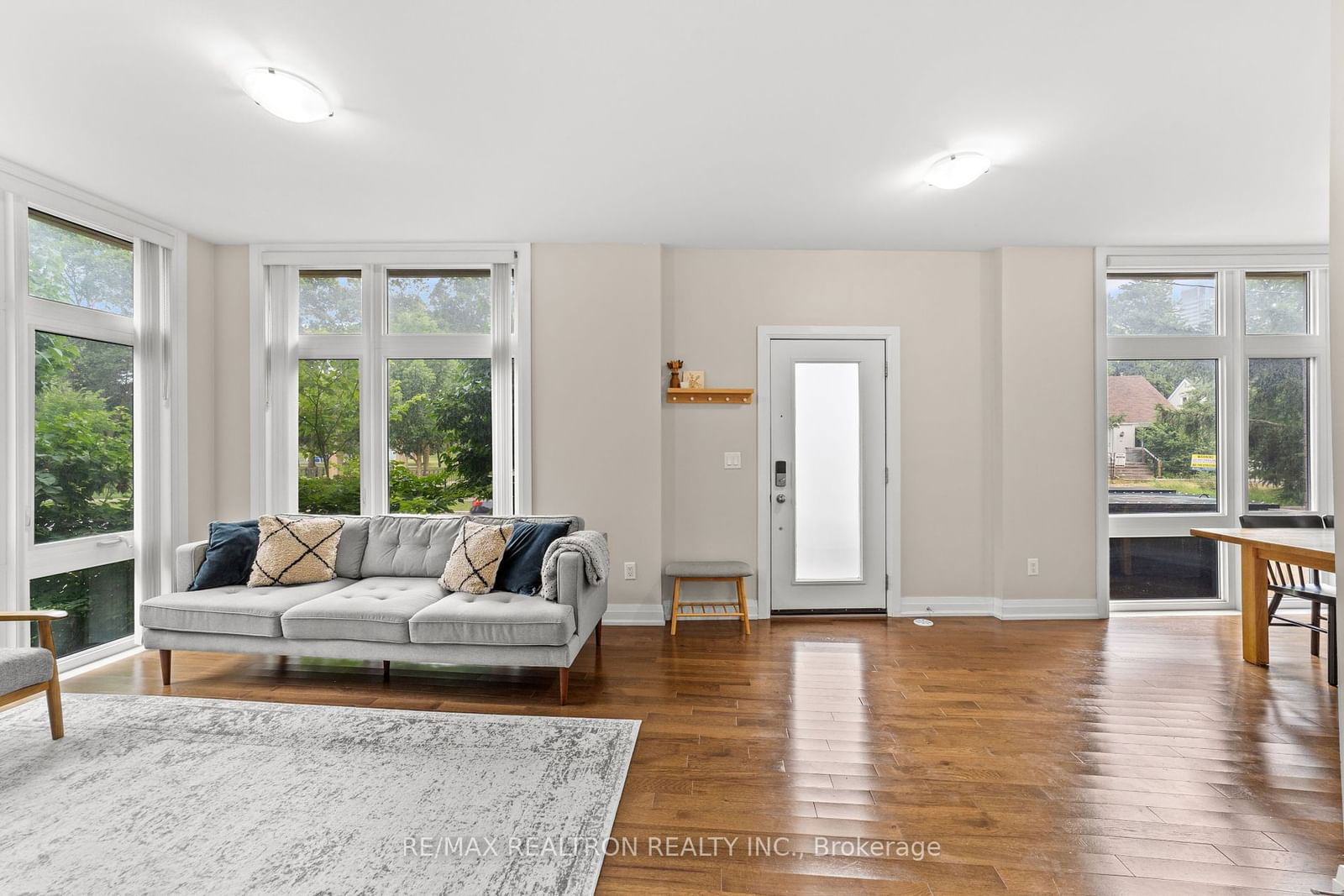 27 Eldora Ave, unit 68 for sale - image #5