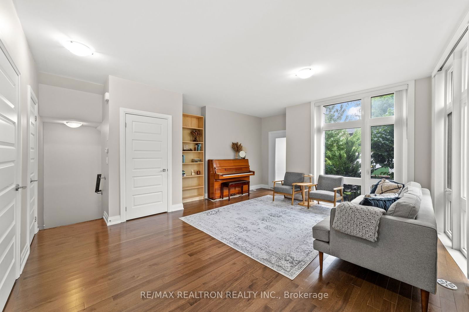 27 Eldora Ave, unit 68 for sale - image #6