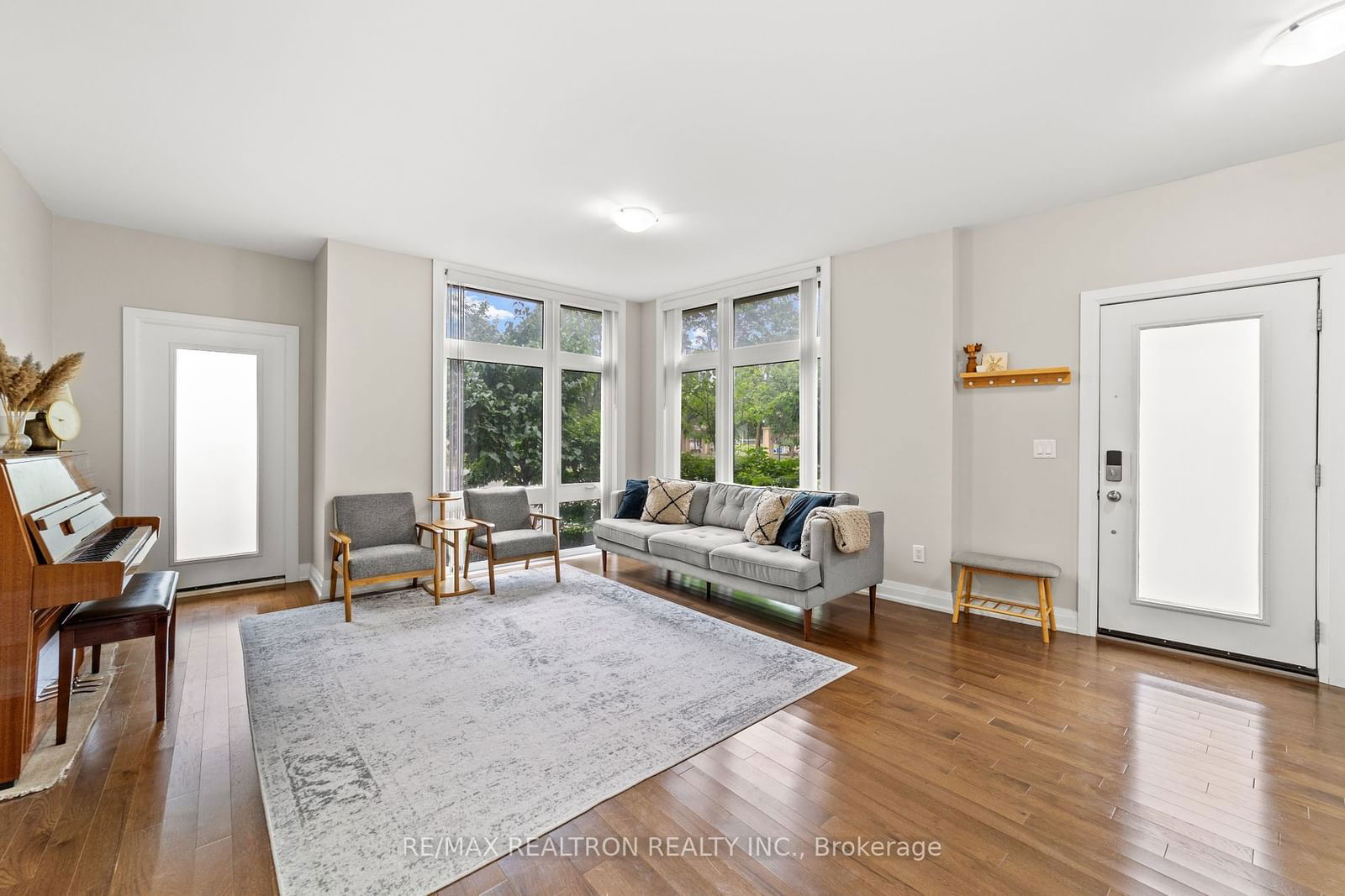 27 Eldora Ave, unit 68 for sale - image #8