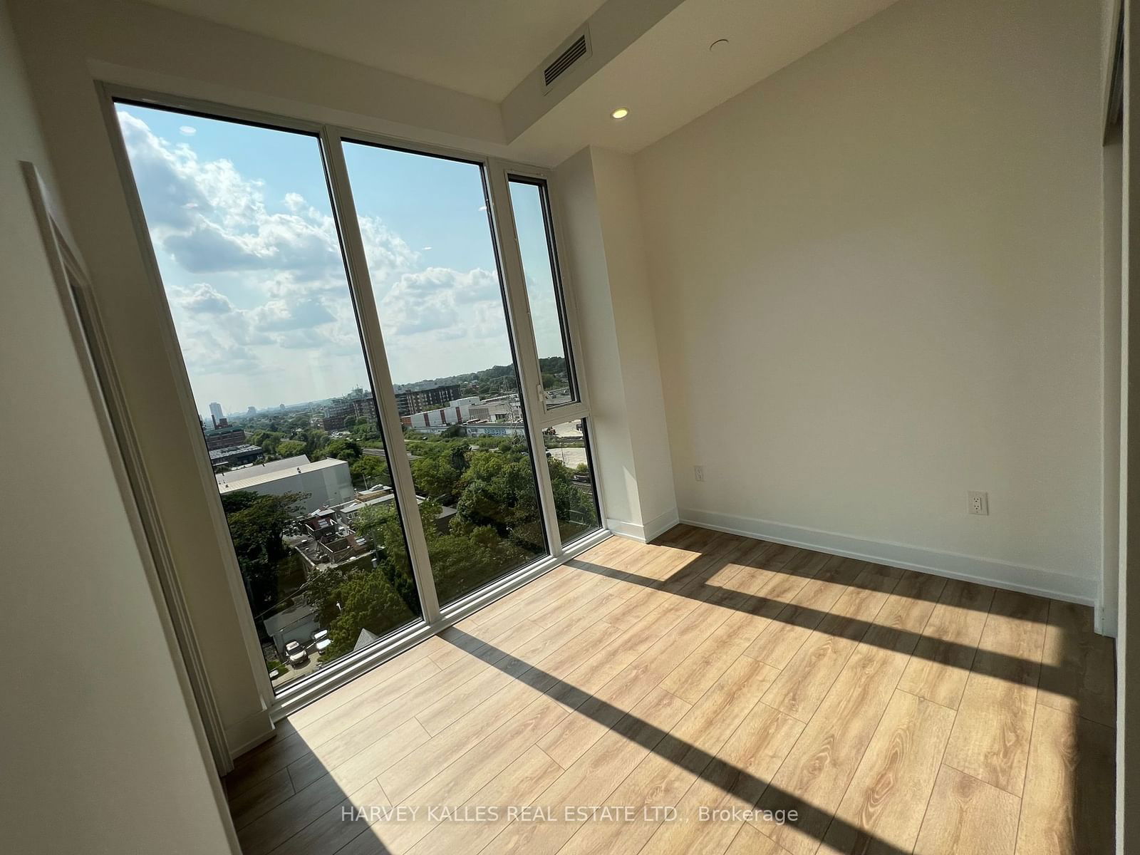 500 Dupont St, unit PH03 for rent - image #10