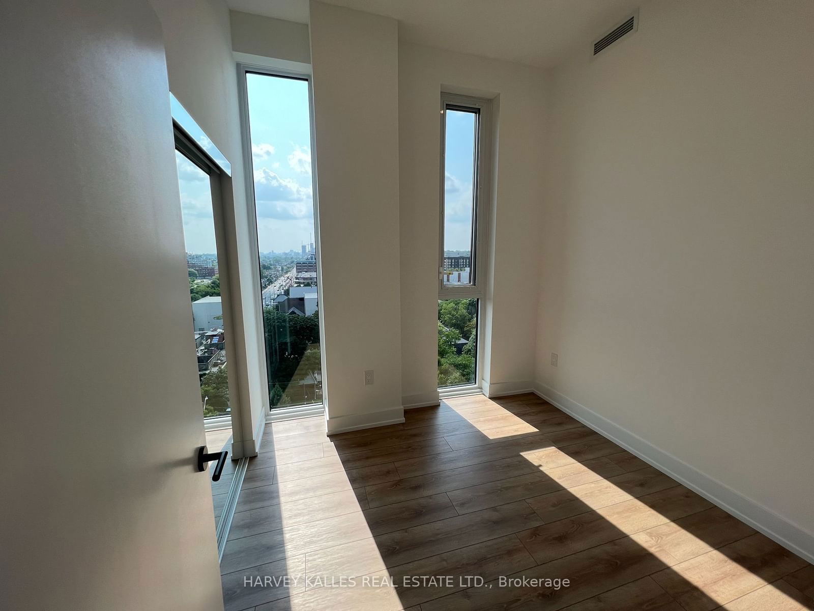 500 Dupont St, unit PH03 for rent