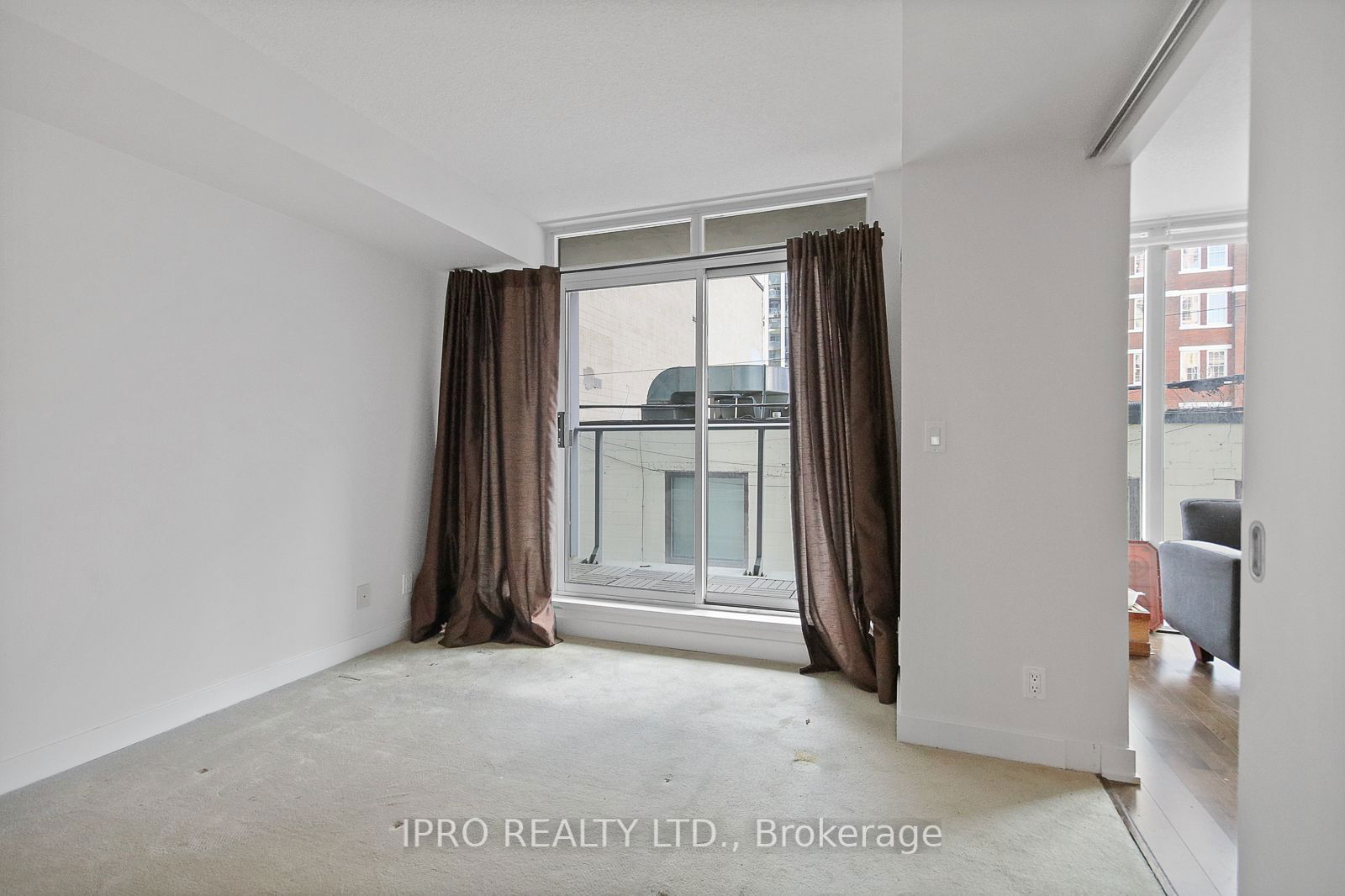 21 Nelson St, unit 201 for rent - image #22