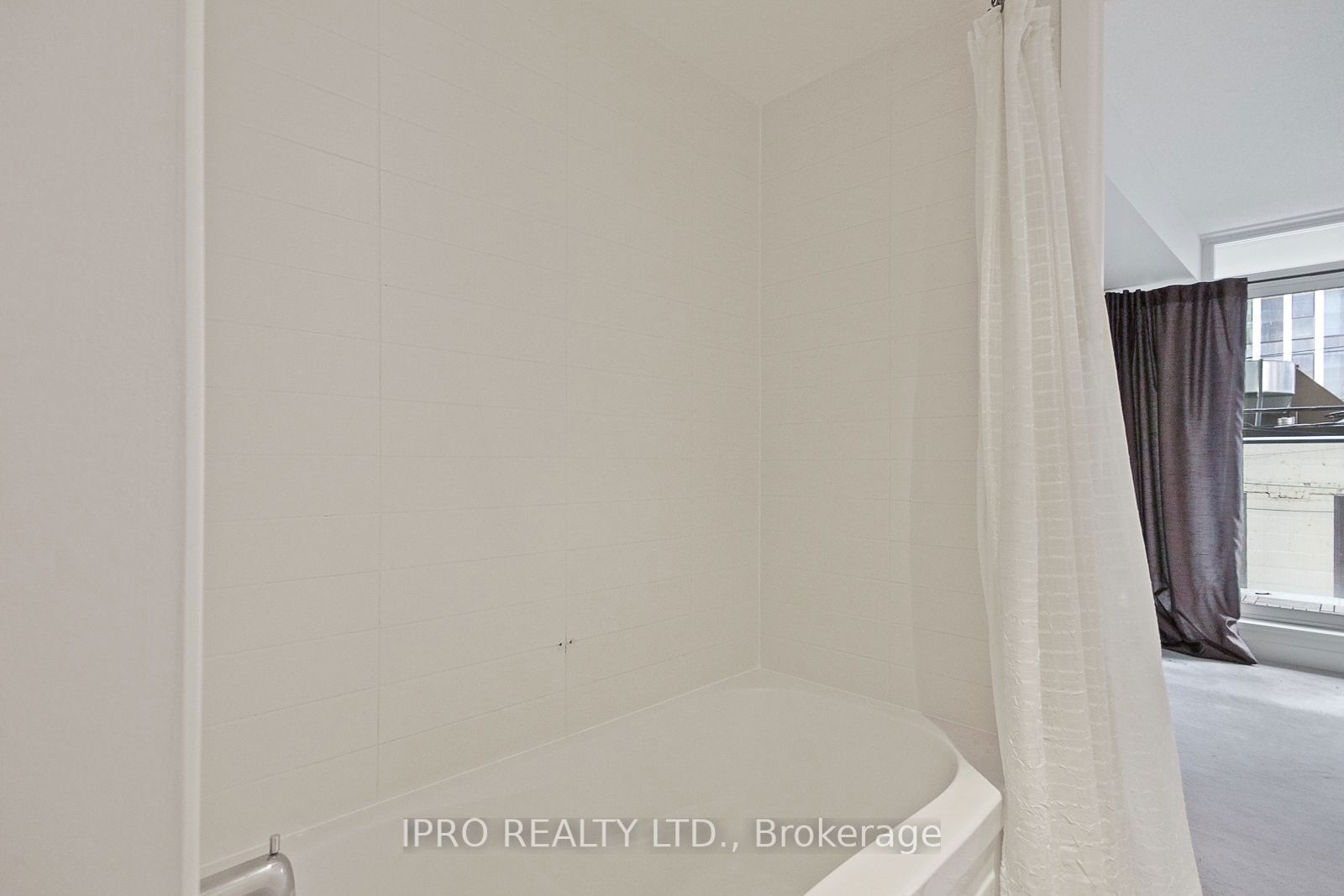 21 Nelson St, unit 201 for rent - image #30