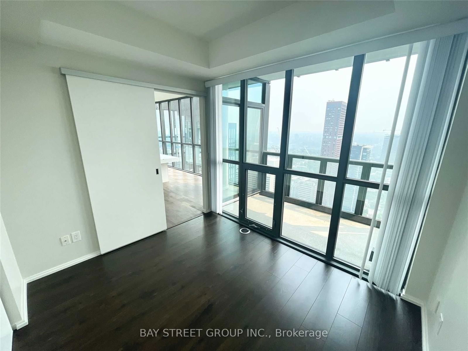 101 Charles St E, unit 4210 for rent