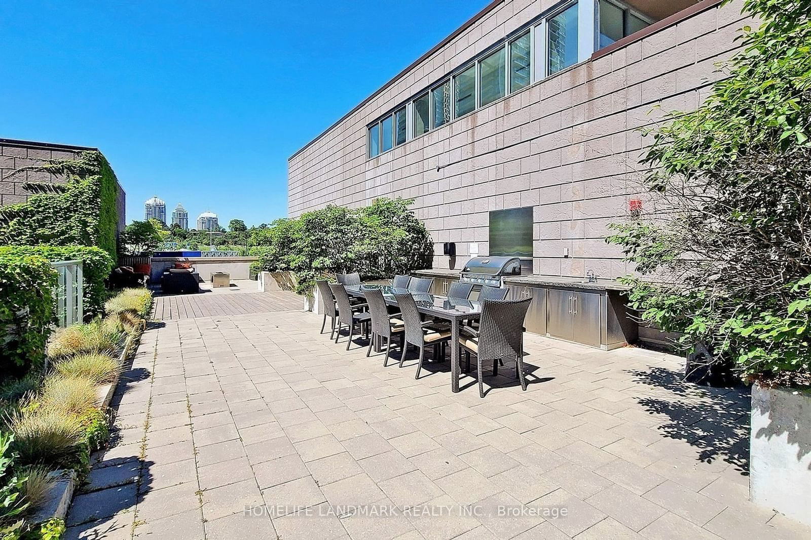 121 Mcmahon Dr, unit 2301 for sale - image #30