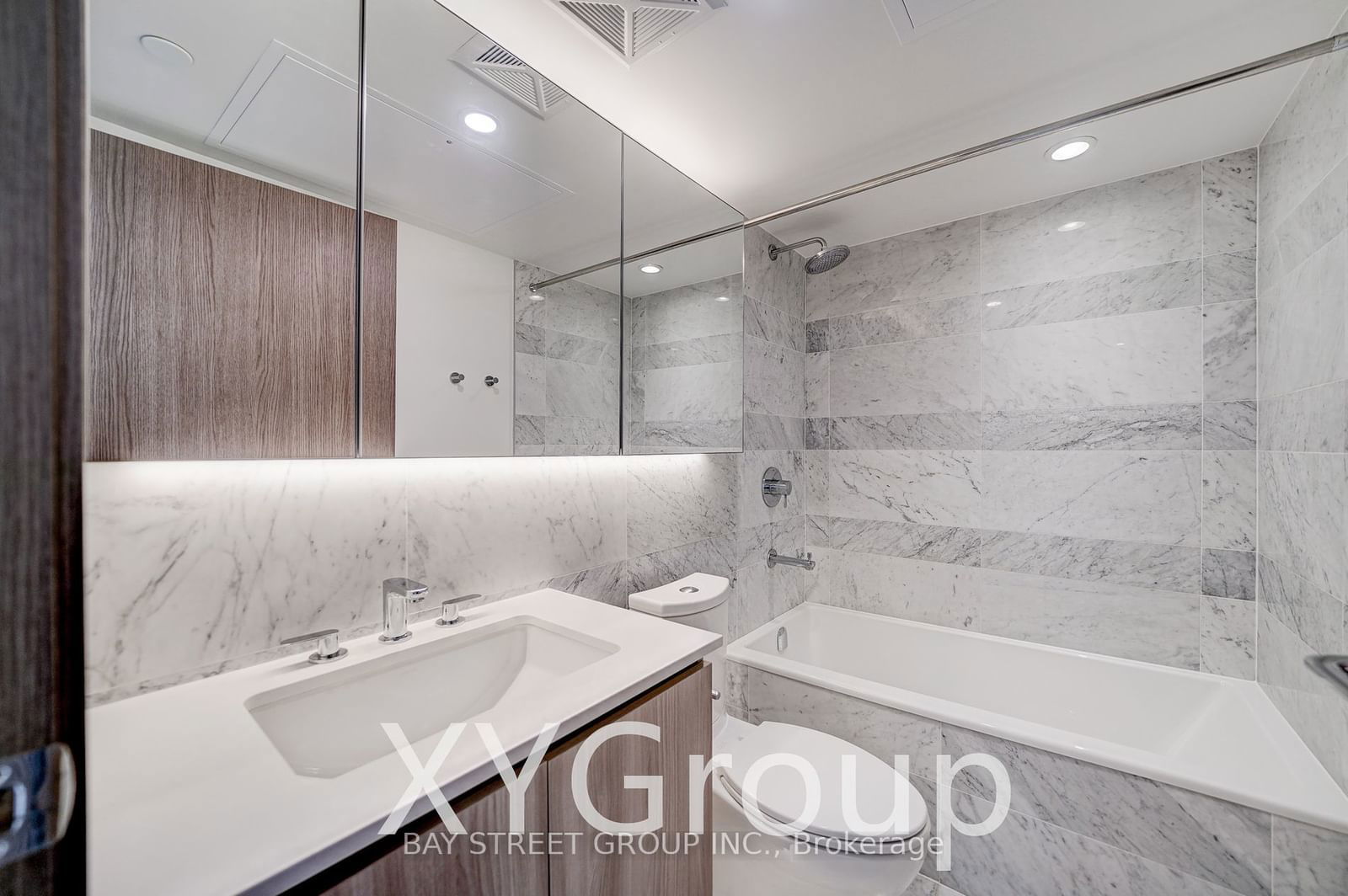 17 Bathurst St, unit 2612 for rent - image #25