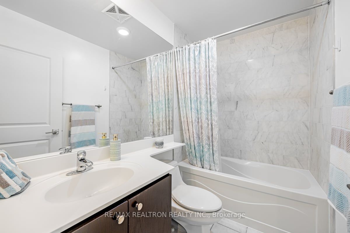 38 The Esplanade, unit 316 for sale - image #21