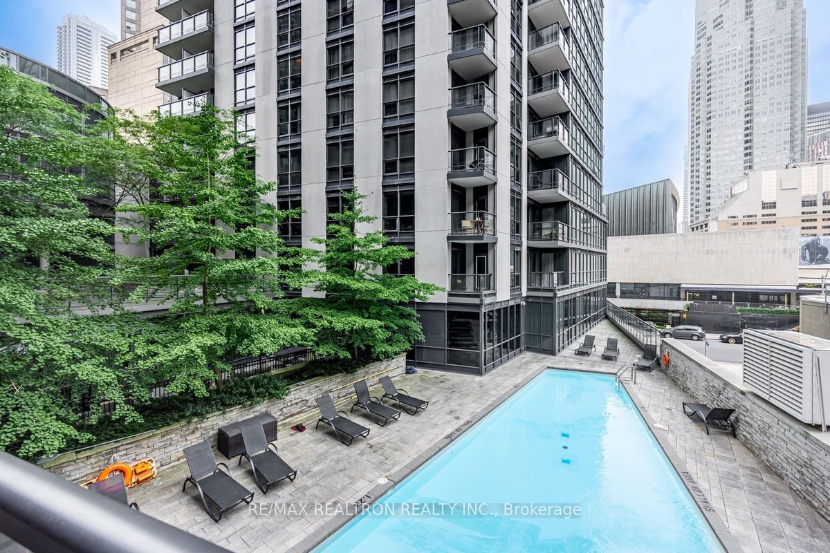 38 The Esplanade, unit 316 for sale