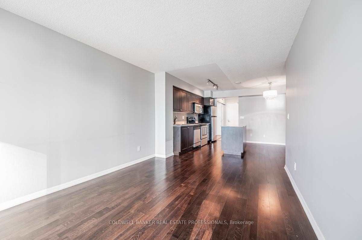 209 Fort York Blvd, unit 555 for rent - image #12